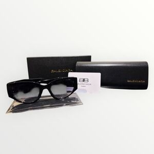 Balenciaga Black Cat Eye Sunglasses w/ Case